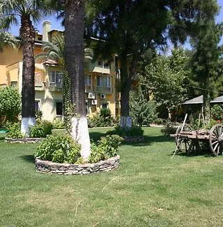 Akcam Hotel Edremit (Balikesir)