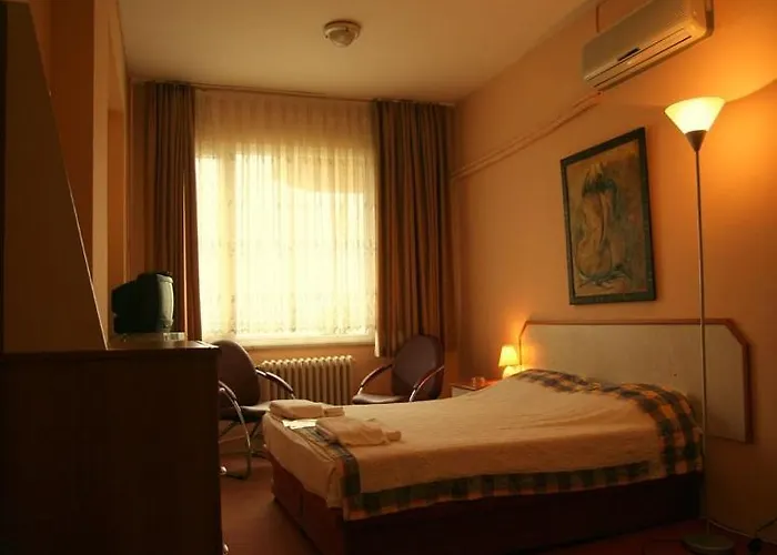 Akcam 3* Edremit (Balikesir)