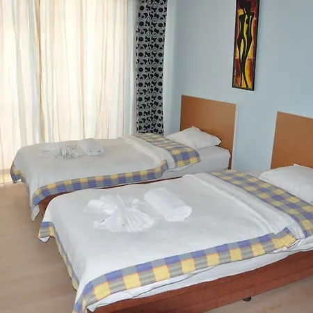 Akcam Hotel 3*