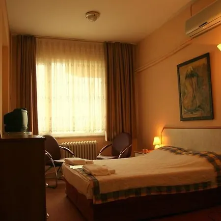 Akcam 3* Edremit (Balikesir)